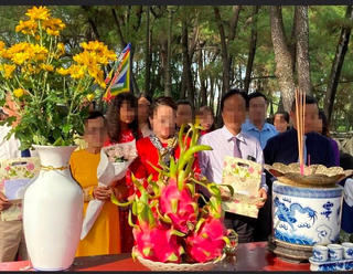 Bức xúc nhóm người dâng hương, cúng bái tại Đàn Nam Giao và Thế Tổ Miếu