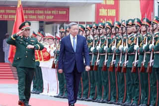 Tổng Bí thư: Binh chủng Tăng thiết giáp phải xứng đáng là lực lượng đột kích mạnh