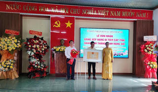 TP Đà Nẵng: Đón nhận Bằng xếp hạng di tích ‘Danh lam thắng cảnh Hang Dơi’