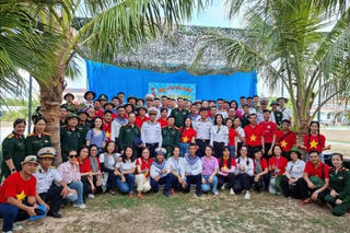 Hiệp hội VKBIA tham gia đoàn công tác MTTQ Việt Nam thăm, tặng quà quân và dân Trường Sa