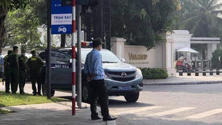 Thực hư hình ảnh xe cảnh sát 113 trước cổng Tập đoàn Vingroup