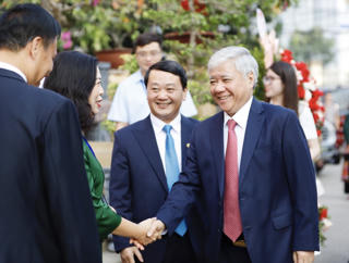 Chủ tịch Đỗ Văn Chiến dự Lễ kỷ niệm 65 năm thành lập Trường Phổ thông Vùng cao Việt Bắc