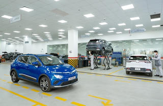 VinFast hoàn 120% tiền cọc cho khách hàng không còn nhu cầu mua xe điện