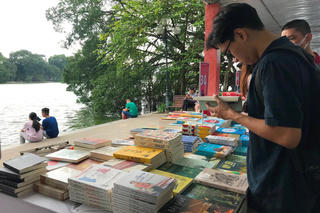 Khuyến đọc trong kỷ nguyên số