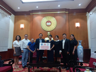 Mặt trận Trung ương tiếp nhận ủng hộ đồng bào bão lụt miền Trung