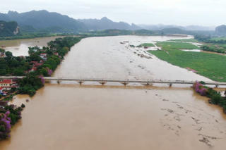 Nguy cơ lũ lớn, Thanh Hóa đồng loạt báo động III trên nhiều sông