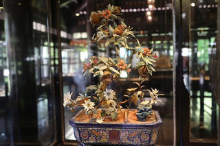 Chiêm ngưỡng những cổ vật quý giá triều Nguyễn được định danh số