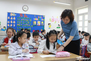 Đề nghị giao quyền tuyển dụng, điều động giáo viên cho sở Giáo dục và Đào tạo