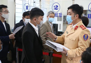 Đăng ký xe lần đầu bằng dịch vụ công trực tuyến thế nào?