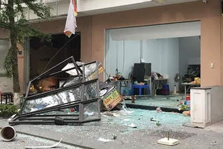 Một vụ nổ lớn tại khu đô thị IEC Tứ Hiệp lúc 5h sáng