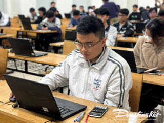 Học sinh chuyên Bắc Ninh tiếp tục đạt thủ khoa thi đánh giá tư duy đợt 2