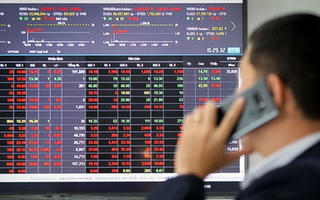 Thị trường chứng khoán giảm sâu, nhiều công ty lớn bị ảnh hưởng