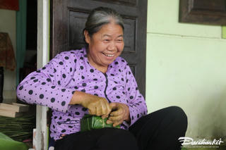 Làng bánh chưng, bánh tét ở Quảng Trị tất bật sản xuất dịp Tết Nguyên đán