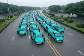 Hãng Taxi thuần điện đầu tiên ở Việt Nam có gì lạ?