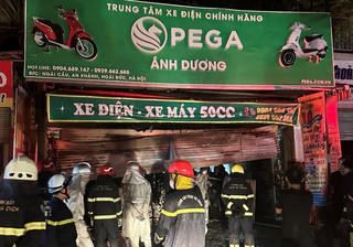 Cháy cửa hàng sửa xe máy khiến 3 người tử vong ở Hà Nội