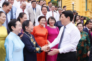 Chủ tịch nước Lương Cường gặp mặt đại biểu khuyến học tiêu biểu toàn quốc