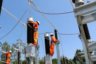 Thủ tướng chỉ thị chủ động giải pháp bảo đảm cung ứng đủ điện