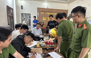 'Cắt cổ' con nợ với lãi suất 10.000 đồng/triệu/ngày