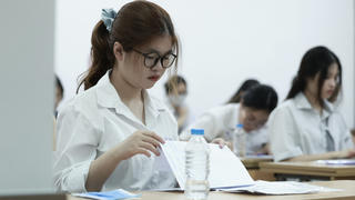 PGS.TS Ngô Văn Giá: Đề thi thiếu sáng tạo, lấy đâu ra văn hay