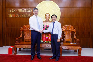 Tổng Lãnh sự Trung Quốc chào xã giao lãnh đạo tỉnh Sóc Trăng