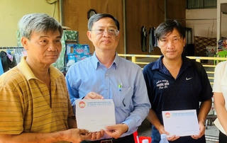 Mặt trận An Giang động viên, hỗ trợ các gia đình bị hỏa hoạn