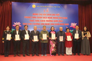 Trao giải thưởng Văn nghệ dân gian năm 2024: Nhiều công trình công phu
