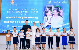 Hoa hậu Doanh nhân Hòa bình Việt Nam tiếp sức cùng học sinh vượt khó đến trường