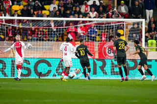 PSG thua đau 1-3 trước Monaco ở vòng 23 Ligue 1