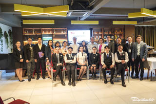 Thí sinh hào hứng ở vòng thi chung kết nghề tại TP HCM