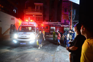 Thủ tướng chỉ đạo khắc phục hậu quả vụ cháy chung cư mini trên phố Khương Hạ