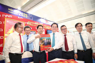 Đổi mới toàn diện, xây dựng Báo Đại đoàn kết ngày càng phát triển