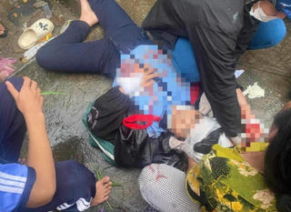 Một học sinh lớp 6 bị người đàn ông dùng búa đánh vào đầu