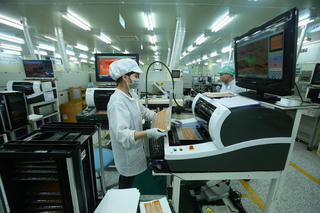 Chi cho khoa học công nghệ: Tìm cách gỡ khó