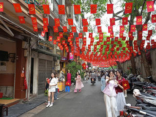 Tri ân lịch sử theo cách của người trẻ