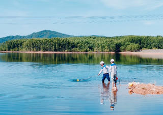 Cơ quan chức năng tìm nguyên nhân cá chết tại hồ cấp nước sinh hoạt cho thành phố Hà Tĩnh