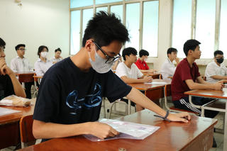 Trúng tuyển bổ sung vào lớp 10 tại Hà Nội, học sinh cần chuẩn bị giấy tờ gì?