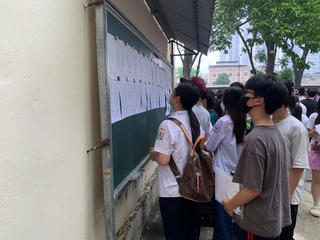 Nhân đôi điểm môn Toán, Ngữ văn có còn phù hợp?