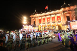 Xúc động chương trình nghệ thuật Kỷ niệm 100 năm Ngày sinh nhạc sĩ Văn Cao