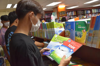 Năm học 2023-2024, liệu có xảy ra tình trạng thiếu sách giáo khoa?