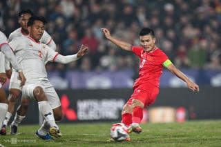 Cháy vé trận bán kết