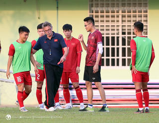 Hôm nay, U22 Việt Nam quyết đấu U22 Singapore