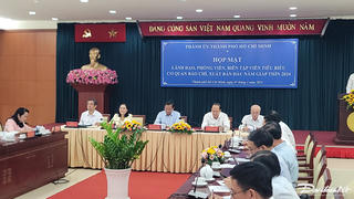 TP HCM duy trì chính sách khen thưởng tác phẩm báo chí hay, nổi bật hàng quý