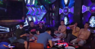 Đà Nẵng: Tạm giữ 6 khách hát karaoke Victory dương tính ma túy