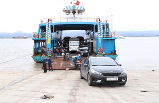 Hải Phòng: Tăng chuyến phà chạy ra đảo Cát Bà dịp 30/4-1/5