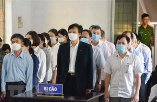 Tuyên án 16 bị cáo liên quan đấu thầu thuốc tại Sở Y tế tỉnh Đắk Lắk