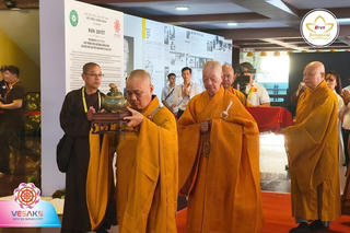 Lễ cung thỉnh Xá lợi Trái tim Bồ Tát Thích Quảng Đức về Việt Nam Quốc Tự