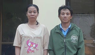 Bất ngờ nhận 500 triệu đồng, vợ chồng nghèo vượt hơn 50km đi trả lại