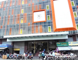 TP HCM phạt nghiêm tiểu thương vi phạm kinh doanh sạp chợ