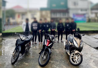 Khởi tố nhóm đối tượng mang hung khí từ Quảng Bình ra Hà Tĩnh chém người