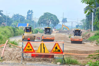 Hà Nội: Tuyến đường gần 1.500 tỷ đồng thi công 5 năm mới hoàn thành một nửa